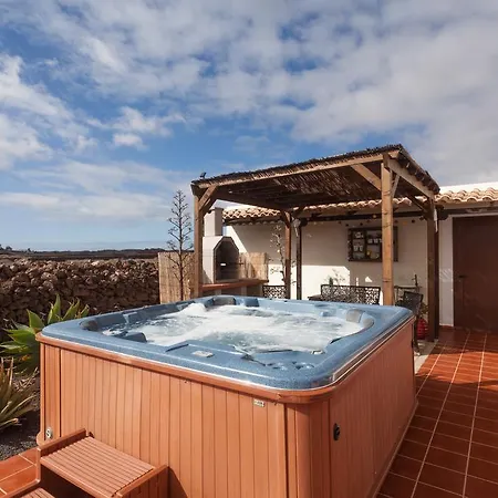 The Fit Retreat Guest house Lajares