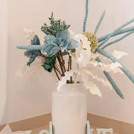 The Fit Retreat לאחארס